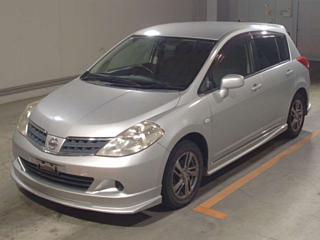 NISSAN TIIDA 2009