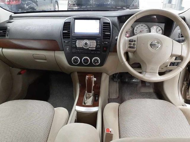 NISSAN SYLPHY 2008