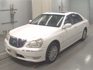 TOYOTA CROWN 2004