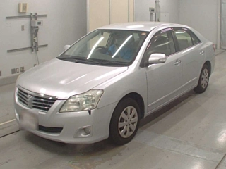 TOYOTA PREMIO 2012