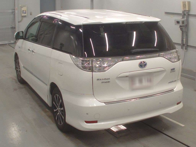 TOYOTA ESTIMA HYBRID 2015