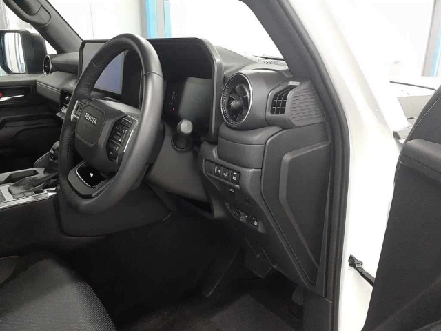 TOYOTA LAND CRUISER 2024