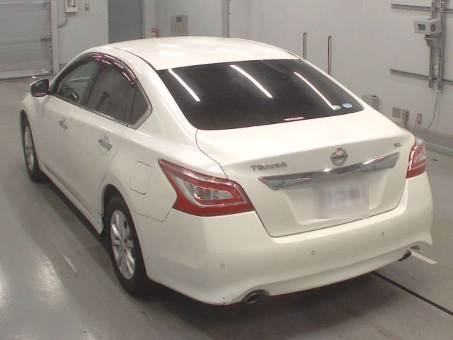 NISSAN TEANA 2015