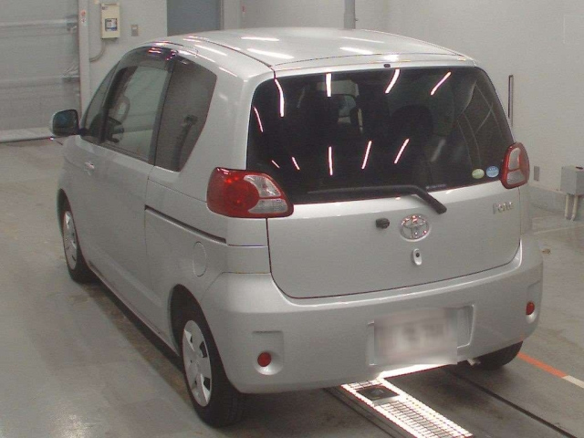 TOYOTA PORTE 2008