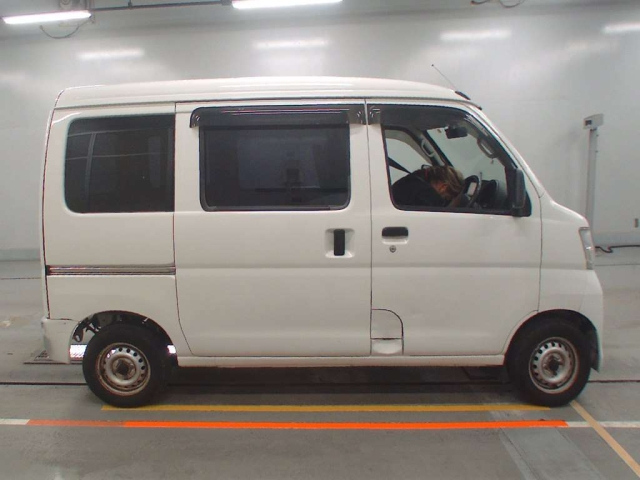 DAIHATSU HIJET VAN 2016