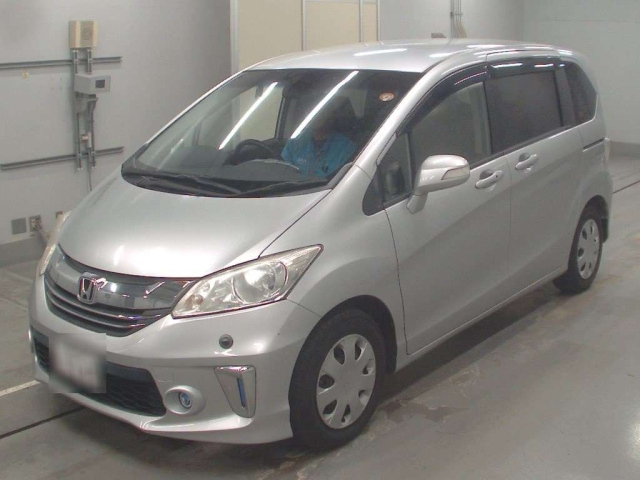 HONDA FREED 2014