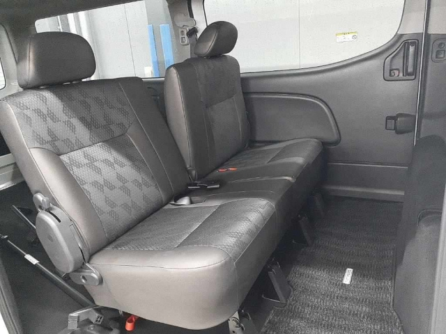 NISSAN CARAVAN VAN 2023