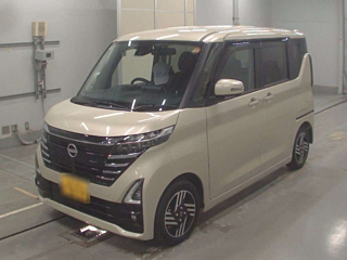 NISSAN ROOX 2024