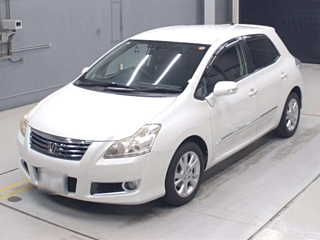 TOYOTA BLADE 2010