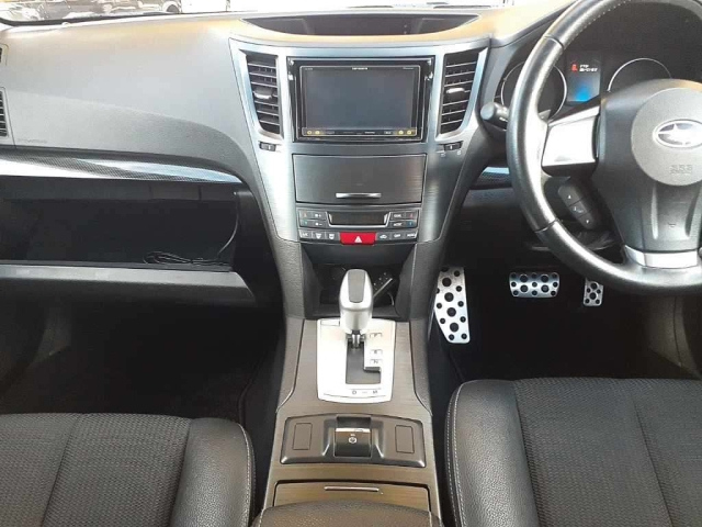 SUBARU LEGACY OUTBACK 2013