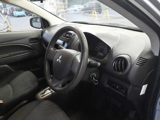 MITSUBISHI MIRAGE 2014