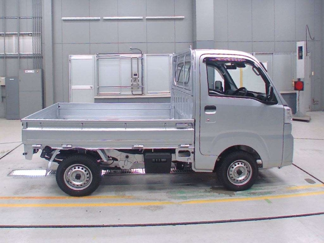 DAIHATSU HIJET TRUCK 2025