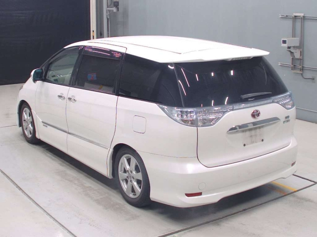 TOYOTA ESTIMA HYBRID 2010
