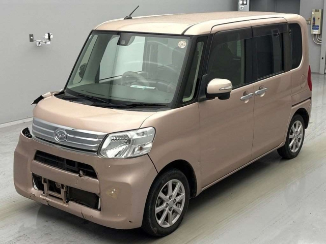 DAIHATSU TANTO 2016