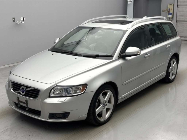 VOLVO V50 2012