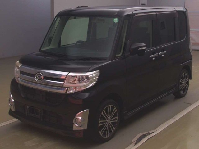 DAIHATSU TANTO 2015