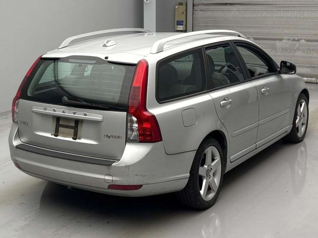 VOLVO V50 2012