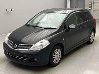NISSAN TIIDA 2011