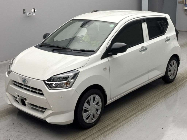 DAIHATSU MIRA E S 2020