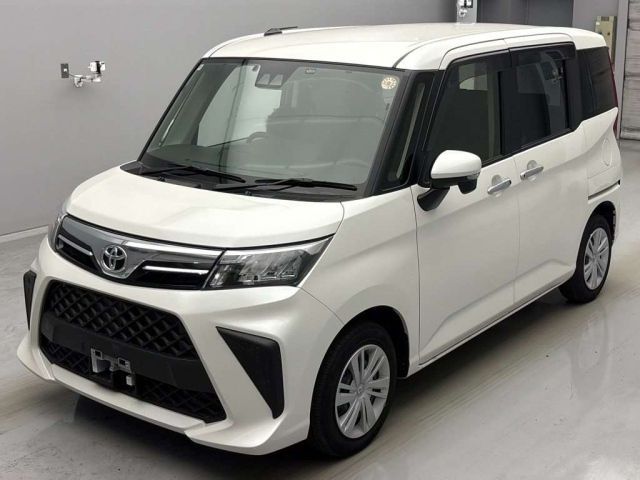 TOYOTA ROOMY 2024
