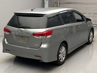 TOYOTA WISH 2009
