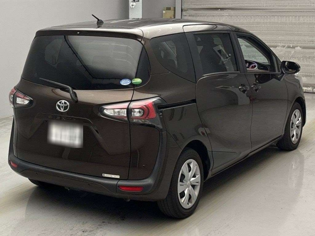 TOYOTA SIENTA 2019