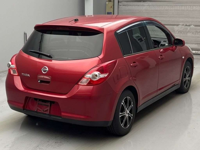 NISSAN TIIDA 2009