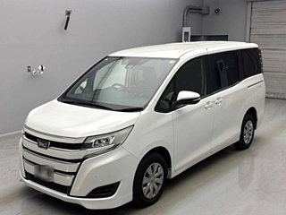 TOYOTA NOAH 2019