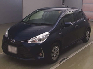 TOYOTA VITZ 2018