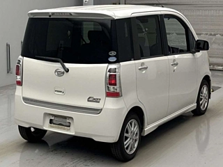 DAIHATSU TANTO EXE 2010
