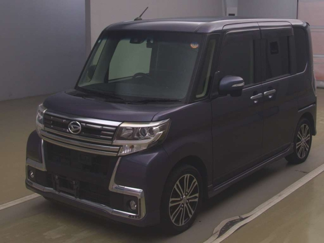DAIHATSU TANTO 2016