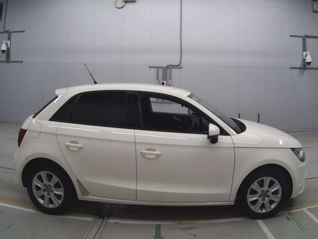 AUDI A1 2013
