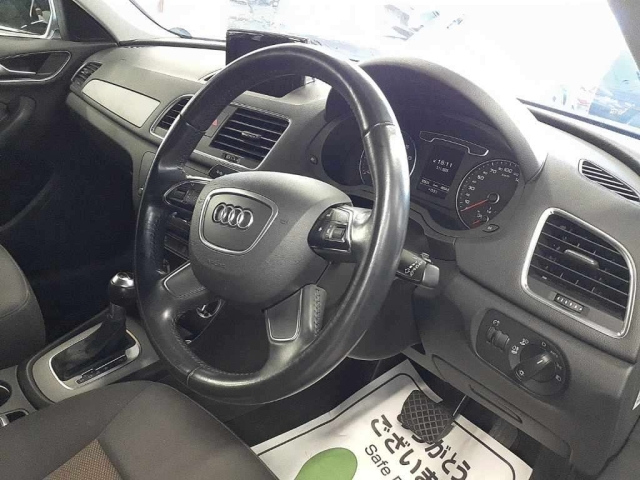 AUDI Q3 2014