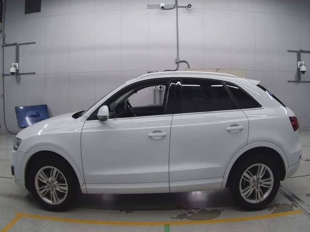 AUDI Q3 2014