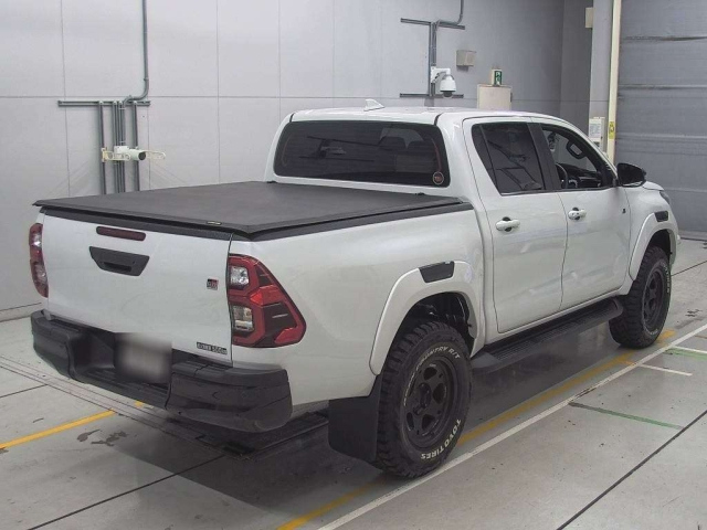 TOYOTA HILUX 2024