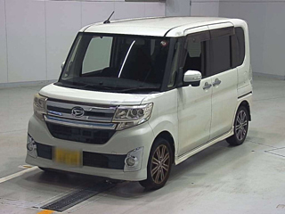 DAIHATSU TANTO 2014