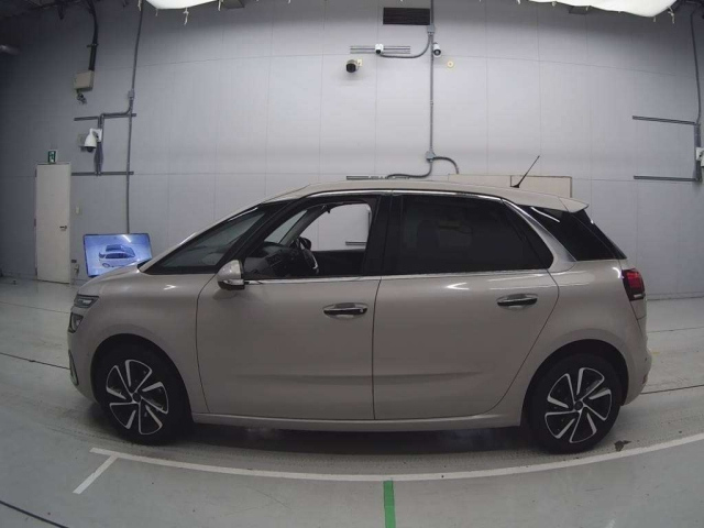 CITROEN C4 2018