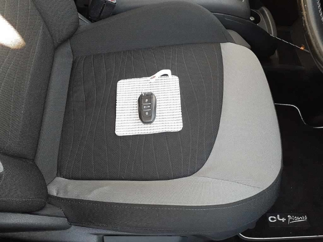 CITROEN GRAND C4 2015