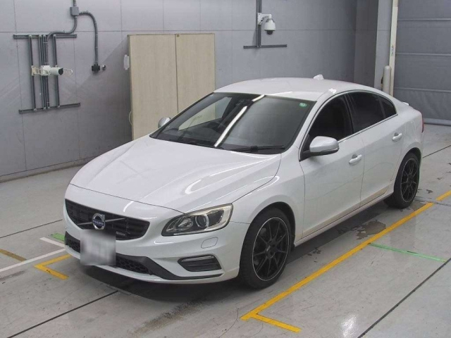 VOLVO S60 2015