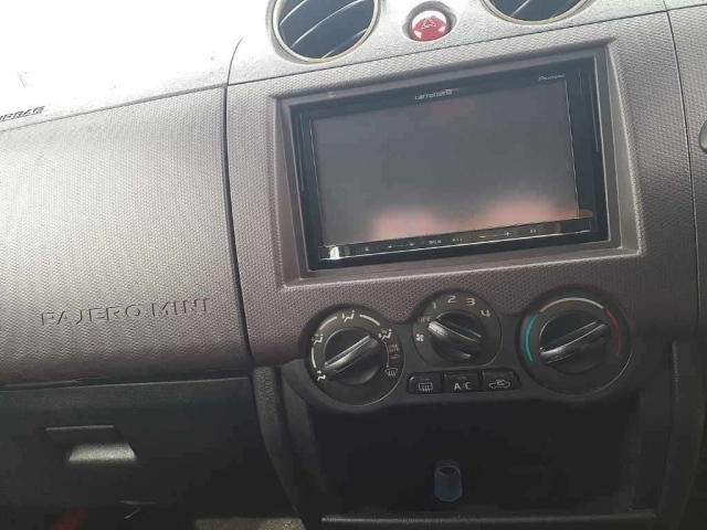 MITSUBISHI PAJERO MINI 2009