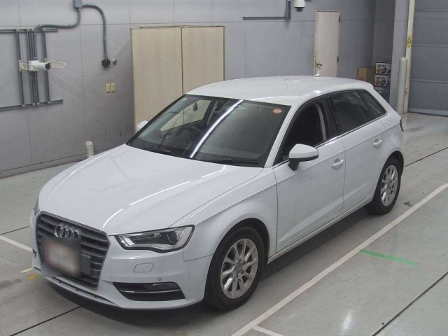 AUDI A3 2015