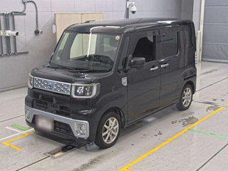 DAIHATSU WAKE 2014