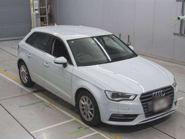 AUDI A3 2015