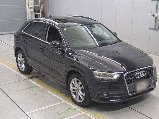 AUDI Q3 2013