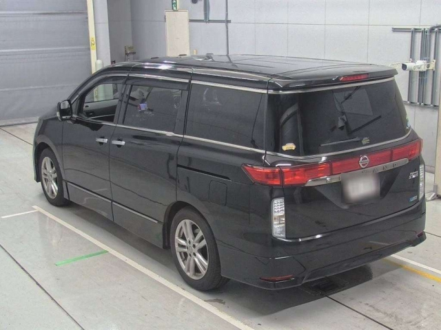 NISSAN ELGRAND 2012