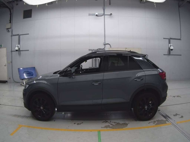 VOLKSWAGEN T-ROC 2022