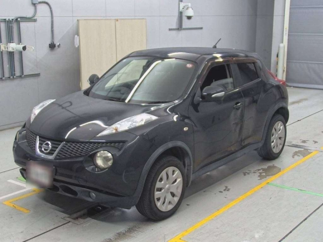 NISSAN JUKE 2010