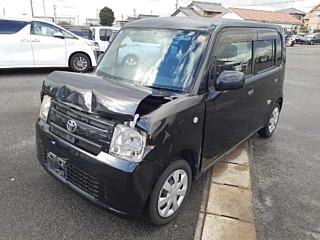 TOYOTA PIXIS SPACE 2013