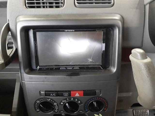 TOYOTA PIXIS SPACE 2012