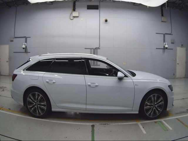 AUDI A6 2019